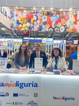 stand monaco di baviera.jpeg - {stand monaco di baviera.jpeg} - [73893]