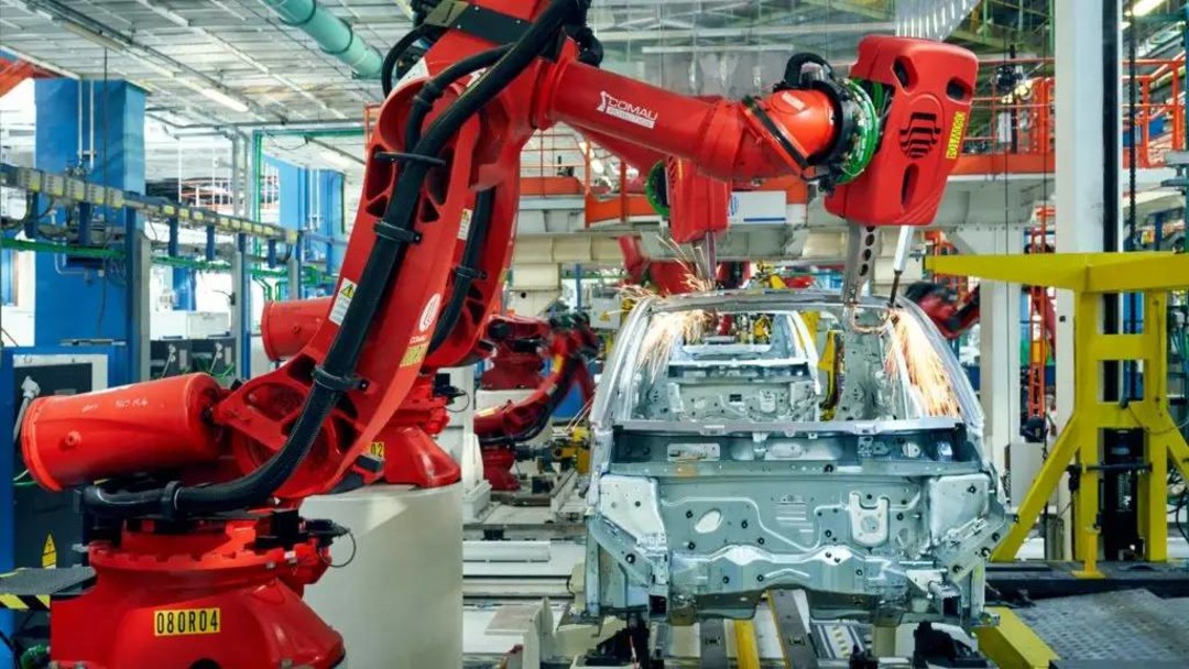 Foto Comau - robotica e automotive.jpg - {Foto Comau - robotica e automotive.jpg} - [74647]