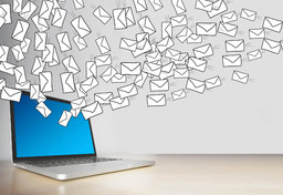 Mailbombing.jpg - {Mailbombing.jpg} - [77059]