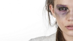 Foto violenza donne.jpg - {Foto violenza donne.jpg} - [77413]