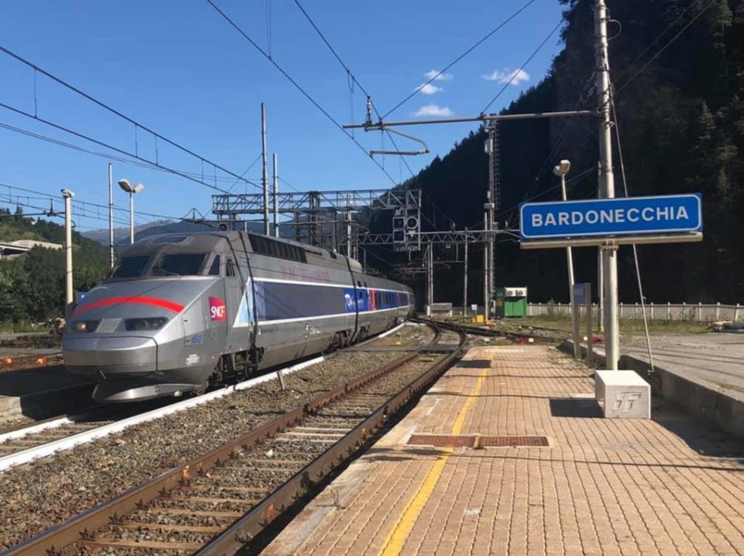 TgvBardonecchia.jpg - {TgvBardonecchia.jpg} - [77869]
