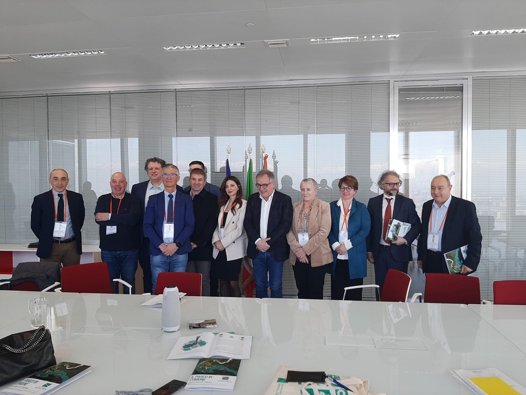 Immagine foto incontro regione 2.jpg - {Immagine foto incontro regione 2.jpg} - [78085]