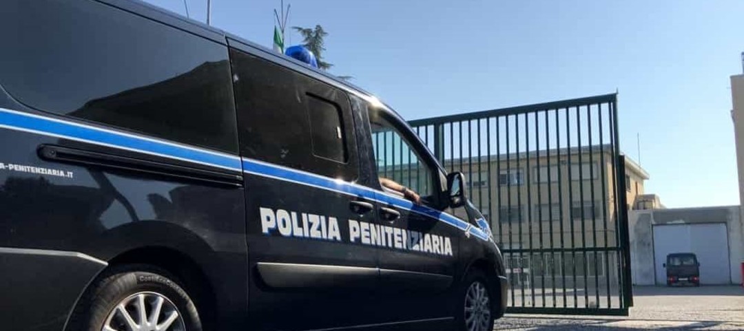 Polizia-penitenziaria.jpg - {Polizia-penitenziaria.jpg} - [79477]