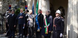 CERIMONIA MAZZINI 6.jpg - {CERIMONIA MAZZINI 6.jpg} - [79957]