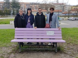 inaugurazione-panchina-lilla_sbertaina_03_2025-7.jpg - {inaugurazione-panchina-lilla_sbertaina_03_2025-7.jpg} - [79989]