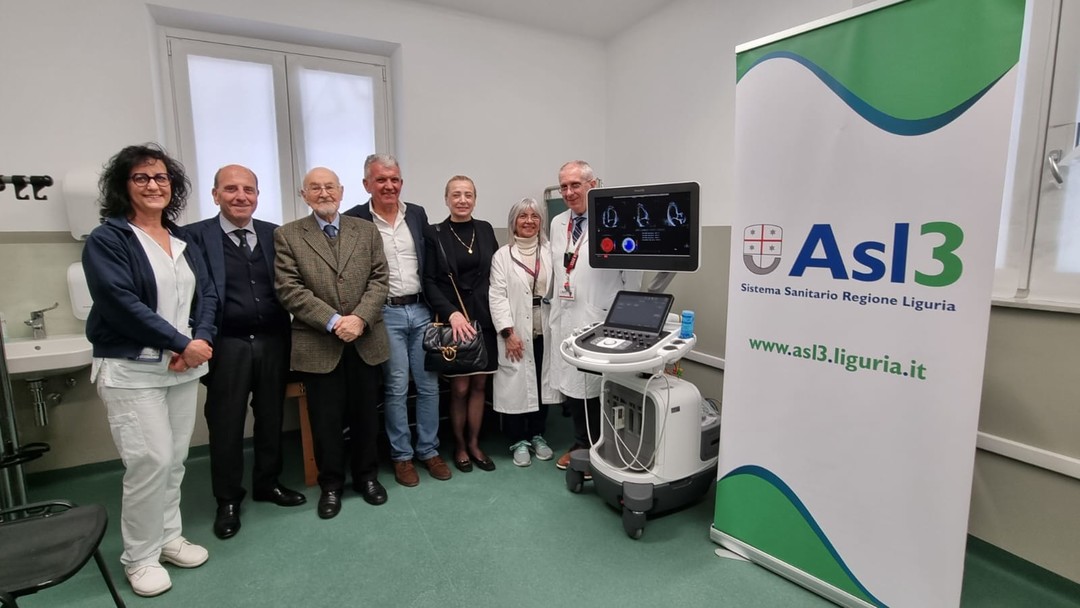 donazione_ecocardiografo_gruppo_bottaro_cattabiani.jpeg - {donazione_ecocardiografo_gruppo_bottaro_cattabiani.jpeg} - [80301]