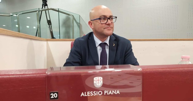 Alessio-Piana-1.jpg - {Alessio-Piana-1.jpg} - [81102]