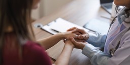 assistente-sociale.jpg - {assistente-sociale.jpg} - [81930]