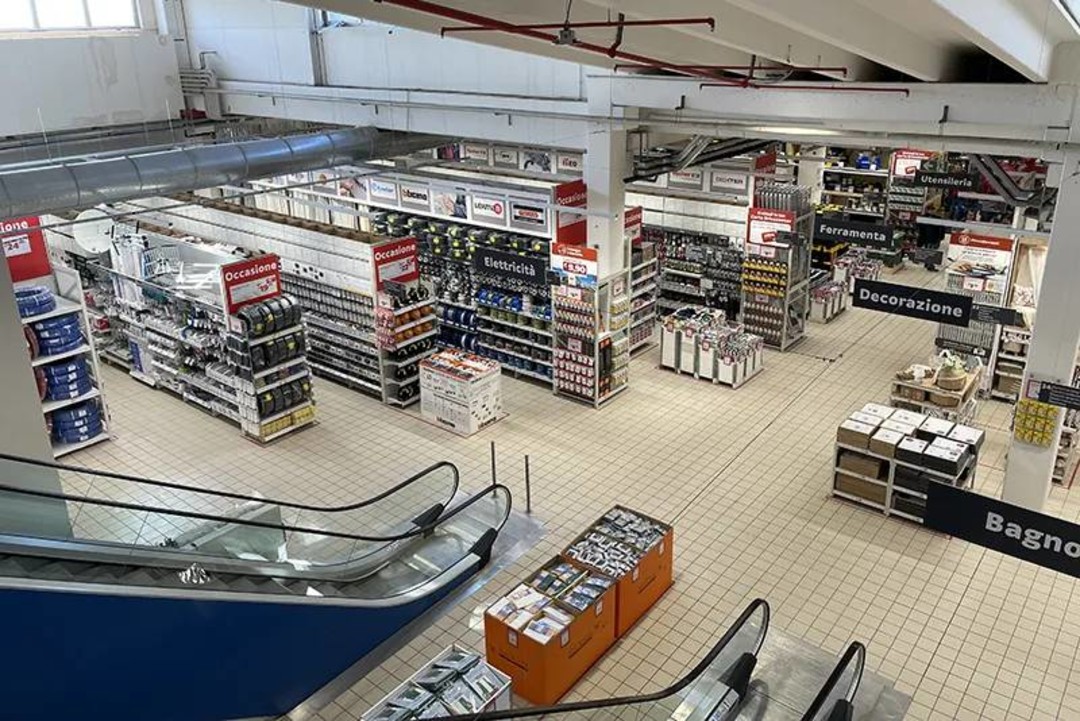 Foto Bricocenter ad Asti.jpg - {Foto Bricocenter ad Asti.jpg} - [83380]