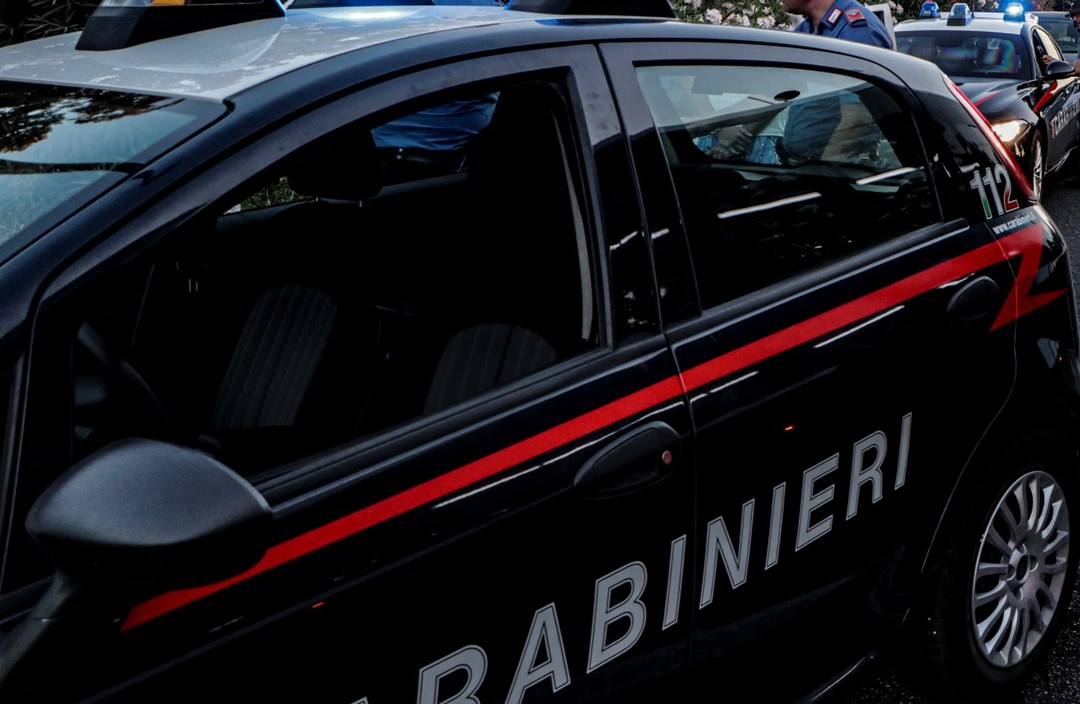 Nuovi interventi dei Carabinieri - foto.jpg - {Nuovi interventi dei Carabinieri - foto.jpg} - [83484]
