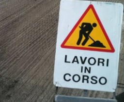Lavori in corso.jpg - {Lavori in corso.jpg} - [83620]