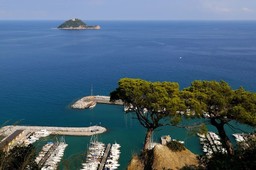 Marina-di-Alassio.jpg - {Marina-di-Alassio.jpg} - [8464]