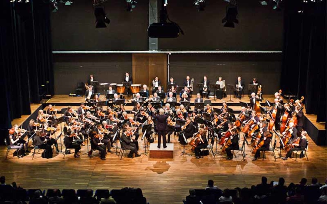 304luxembourg_philharmonia.jpg - {304luxembourg_philharmonia.jpg} - [85512]