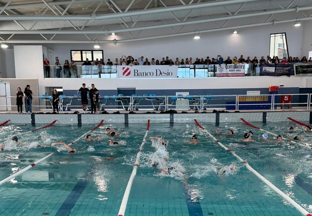 piscina di Voltri.jpg - {piscina di Voltri.jpg} - [85783]