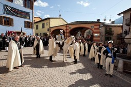 Immagine Parlate Entracque.jpg - {Immagine Parlate Entracque.jpg} - [86146]
