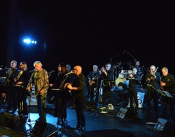 Super Cerot Band.jpg - {Super Cerot Band.jpg} - [87984]