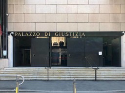 tribunale genova.jpg - {tribunale genova.jpg} - [88968]