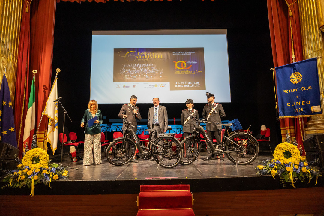 Immagine Rotary Club centenario.jpg - {Immagine Rotary Club centenario.jpg} - [89745]