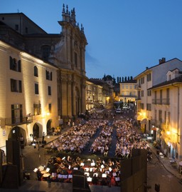 Opera-in-Piazza-a-Bra_foto-di-Tino-Gerbaldo-1024x1075.jpg - {Opera-in-Piazza-a-Bra_foto-di-Tino-Gerbaldo-1024x1075.jpg} - [9016]
