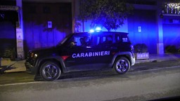 carabinieri.jpg - {carabinieri.jpg} - [90305]
