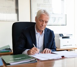 Mario Fossati Direttore Generale Est Sesia.jpg - {Mario Fossati Direttore Generale Est Sesia.jpg} - [9072]
