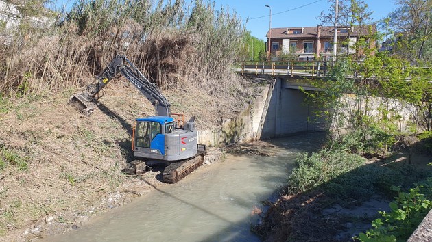 torrente-cherasca-manutenzione_04_2025.jpg - {torrente-cherasca-manutenzione_04_2025.jpg} - [91795]