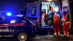 carabinieri ambulanza.jpg - {carabinieri ambulanza.jpg} - [91931]