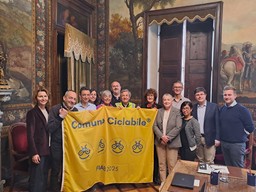 Immagine comuneciclabile.jpg - {Immagine comuneciclabile.jpg} - [93742]