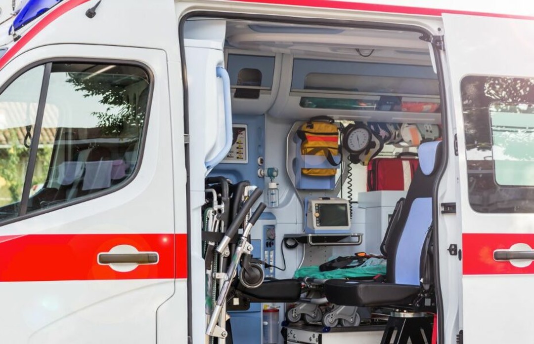 ambulanza.jpg - {ambulanza.jpg} - [95080]