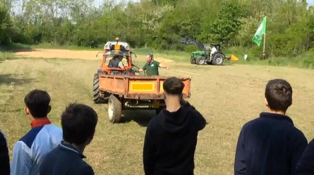 Cia alessandria-Asti ha rinnovato la collaborazione con l'Istituto di istruzione superiore "G. Penna" di Asti per la formazione degli allievi.  .jpg - {Cia alessandria-Asti ha rinnovato la collaborazione con l'Istituto di istruzione superiore "G. Penna" di Asti per la formazione degli allievi.  .jpg} - [96033]