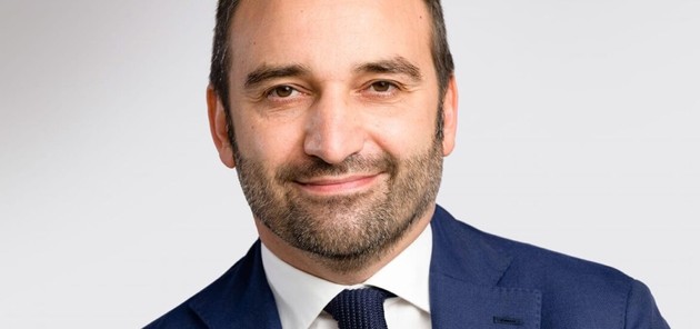 StefanoLoRusso.jpg - {StefanoLoRusso.jpg} - [96145]