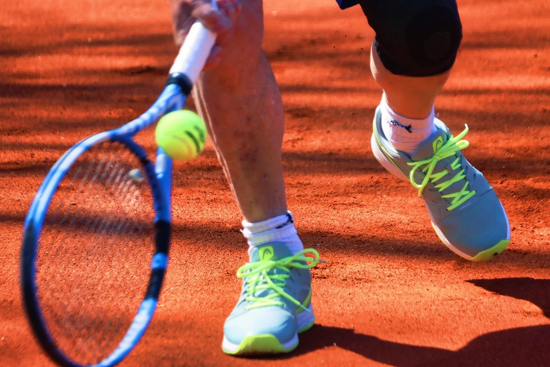 tennis-ball-7138046_1280.jpg - {tennis-ball-7138046_1280.jpg} - [96433]