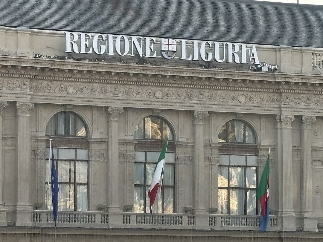 regione liguria.jpg - {regione liguria.jpg} - [96857]