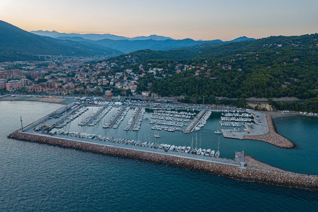 DJI_0007 (1).jpg - {DJI_0007 (1).jpg} - [98625]