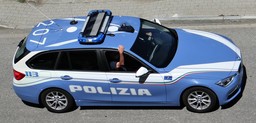 polizia.jpg - {polizia.jpg} - [9902]