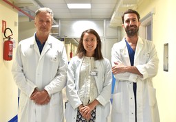 Prof. Peretti + staff.JPG - {Prof. Peretti + staff.JPG} - [99601]